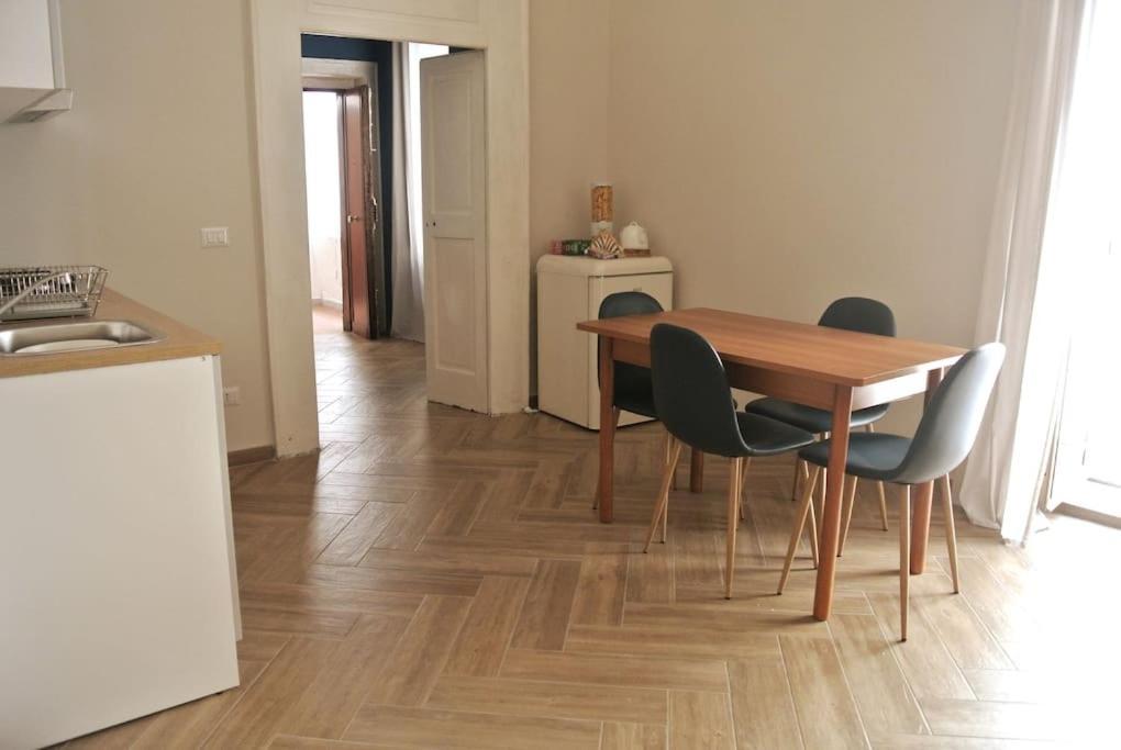 Scio' Apartment-Centro Storico- Napoli Eksteriør bilde